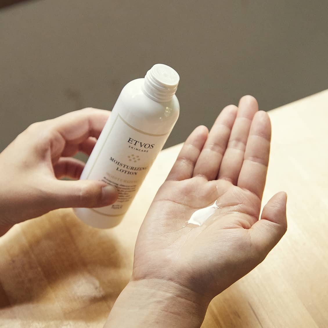 通常使いで、ローション90日分、セラム60日分、クリーム70日分が入っていますので、たっぷりと使用していただけます。